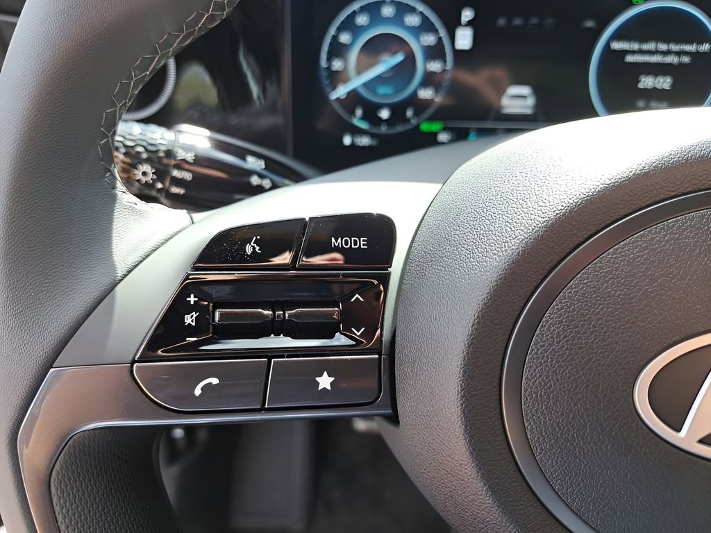 New 2026 Hyundai Elantra Limited image 17