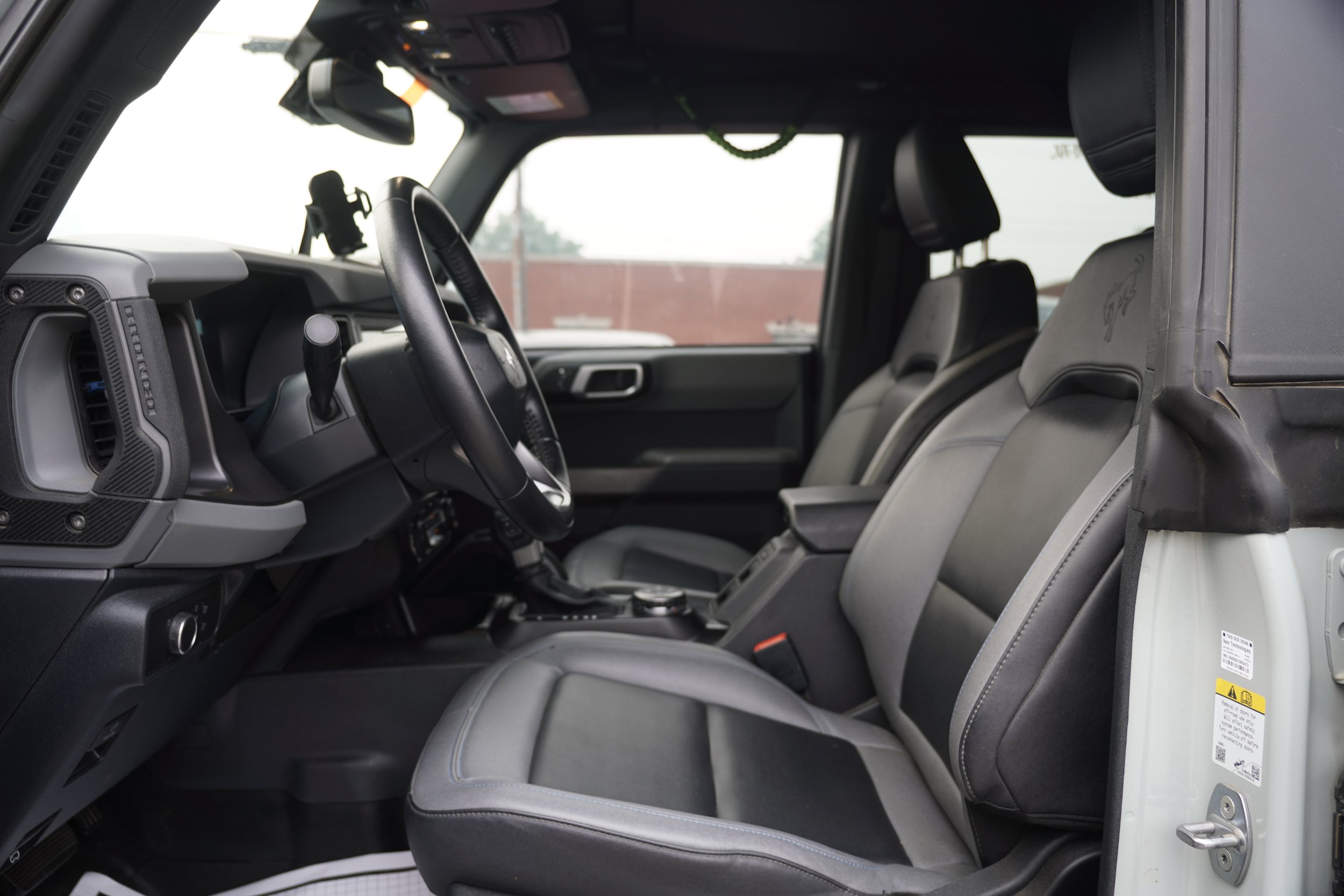 Used 2021 Ford Bronco Black Diamond AWD/4WD image 14