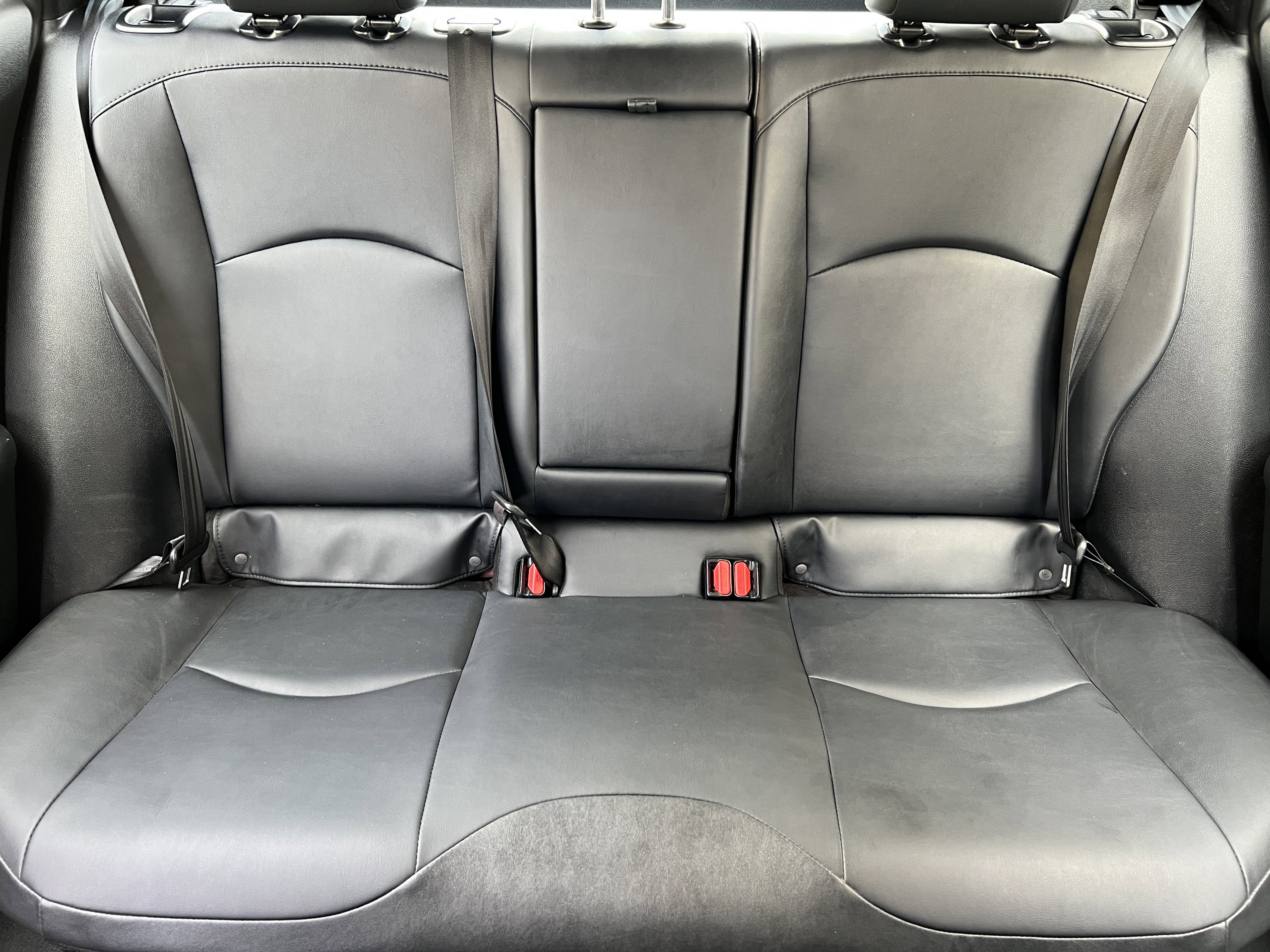 Used 2016 Toyota Prius Four w/ Advanced Technology Package image 16