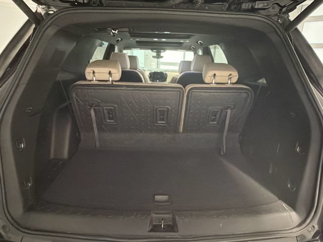 Used 2023 Chevrolet Traverse Premier AWD/4WD image 22