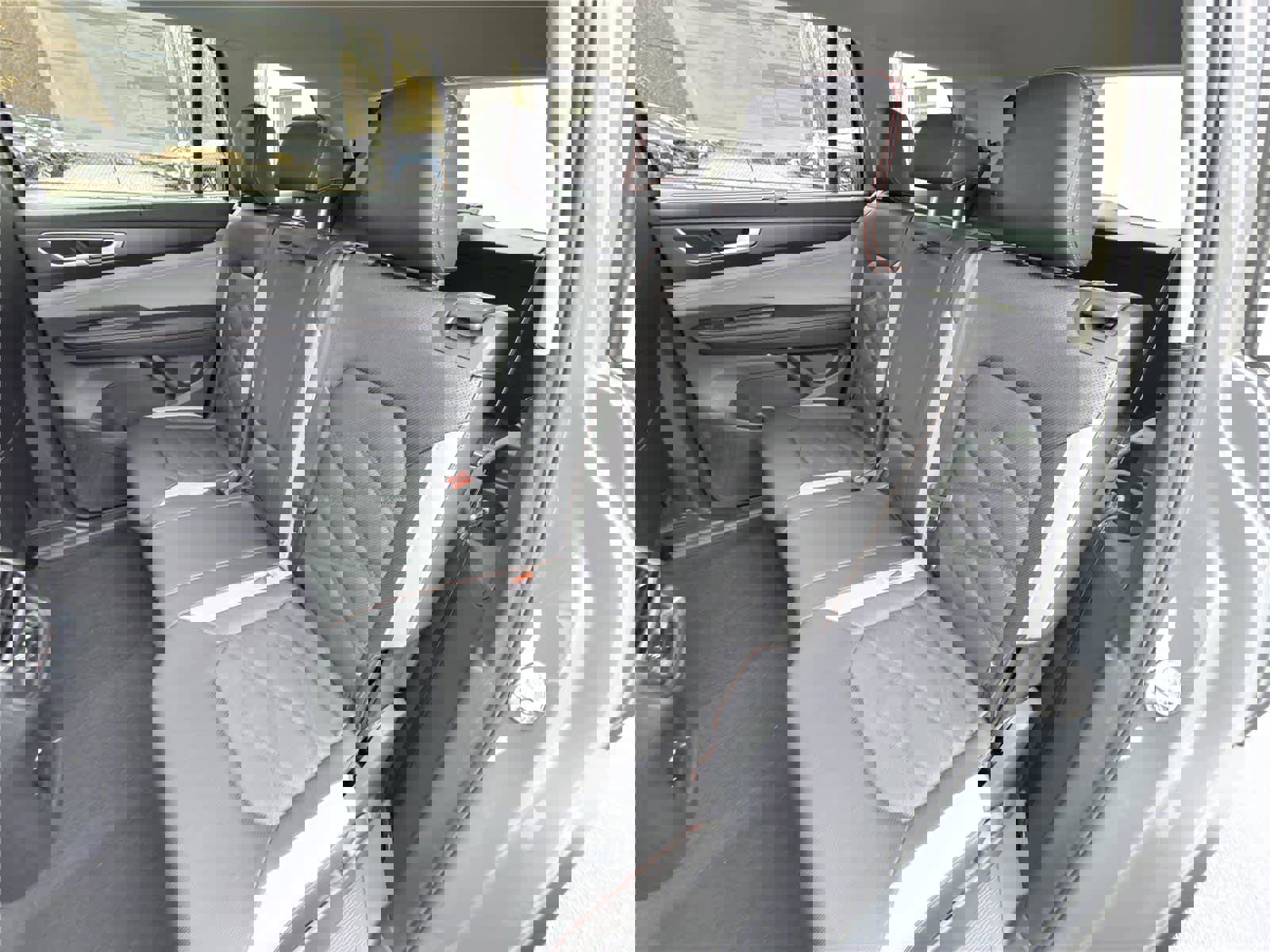 New 2026 Volkswagen Atlas Peak Edition image 18