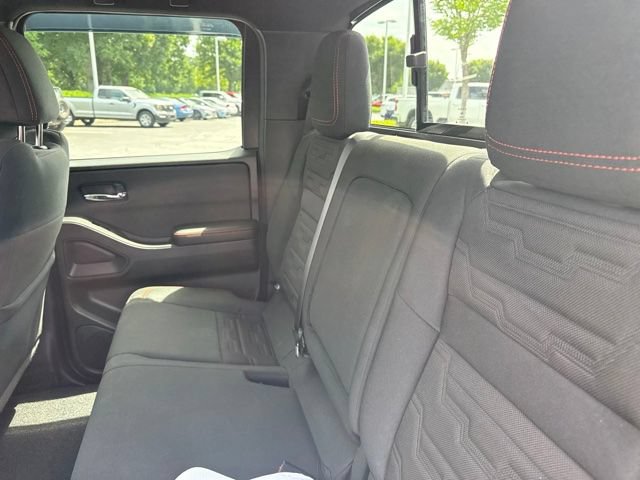 Used 2025 Nissan Frontier PRO-4X w/ Pro Convenience Package AWD/4WD image 11