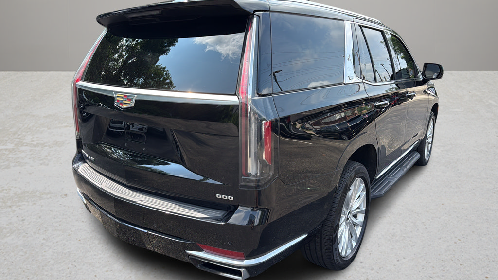 Used 2021 Cadillac Escalade Luxury AWD/4WD image 11
