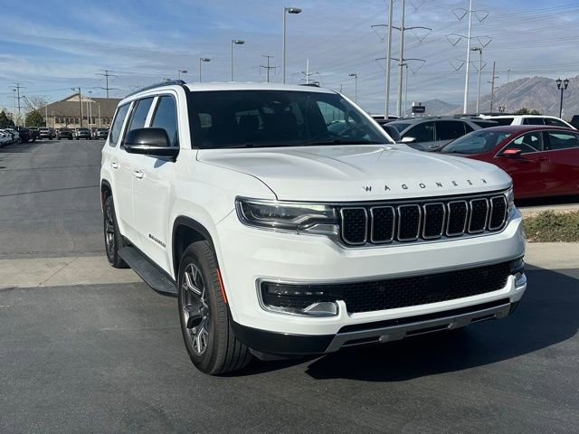 Used 2024 Jeep Wagoneer Series III AWD/4WD image 28