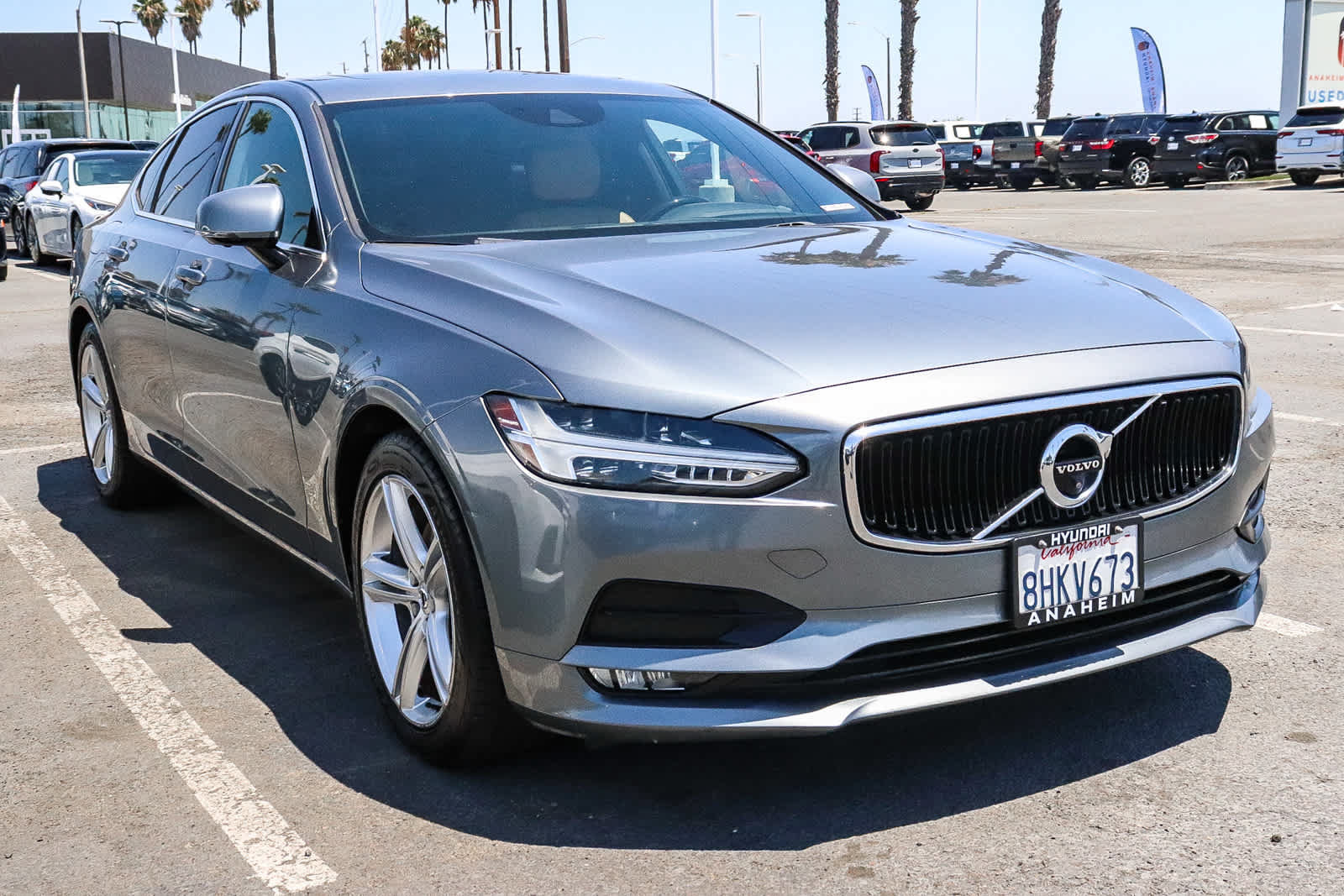 Used 2017 Volvo S90 T5 Momentum w/ Vision Package FWD image 14