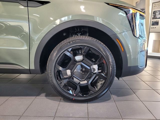 New 2026 Kia Sorento X-Line EX image 3