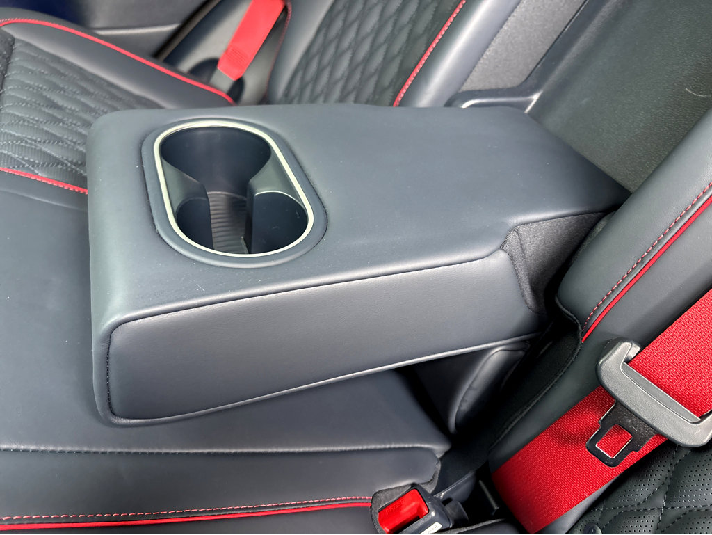 Used 2023 Genesis GV70 3.5T Sport w/ Sport Prestige Package image 28