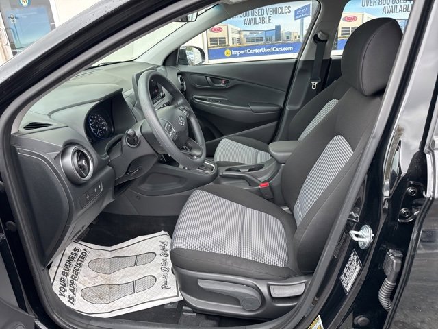 Used 2023 Hyundai Kona SE image 8