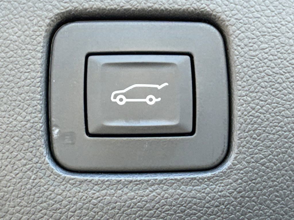 Used 2024 Buick Envista Avenir image 19