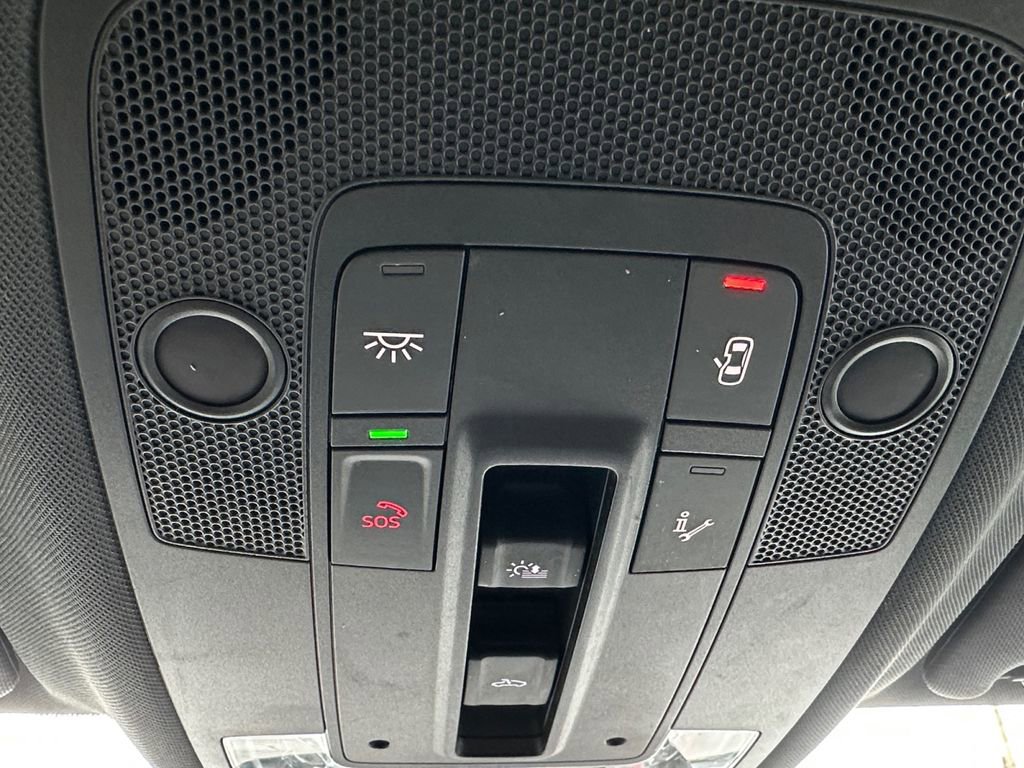 Used 2023 Audi Q3 2.0T Premium image 19