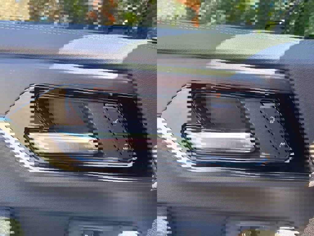 New 2025 GMC Yukon XL Denali w/ Sun & Power Step Package image 51