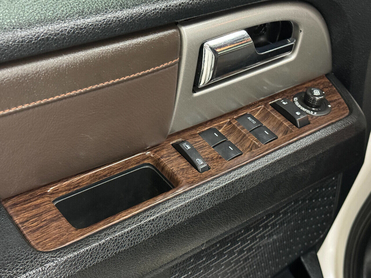 Used 2015 Ford Expedition King Ranch RWD image 85