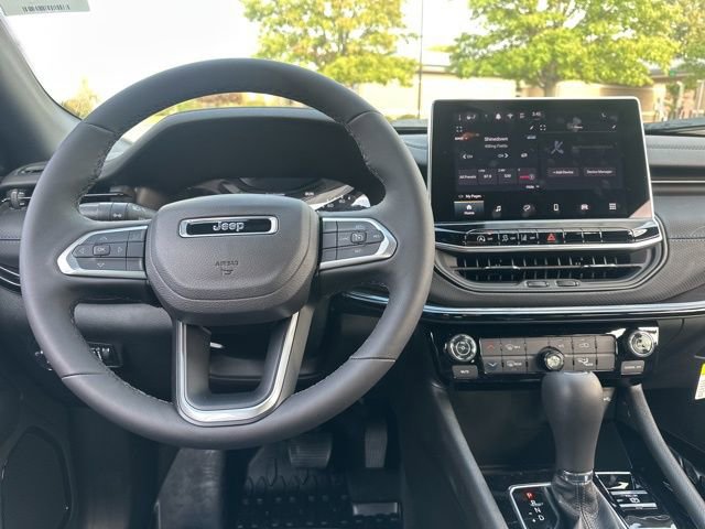 New 2026 Jeep Compass Latitude image 6