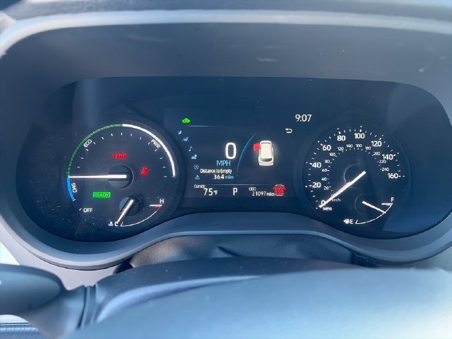 Used 2026 Toyota Sienna XLE FWD image 15