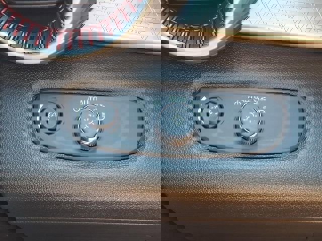 New 2026 Chevrolet Trax RS w/ Driver Confidence Package image 13