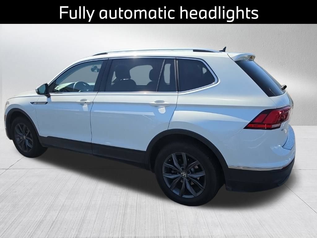 Used 2023 Volkswagen Tiguan SE FWD image 9