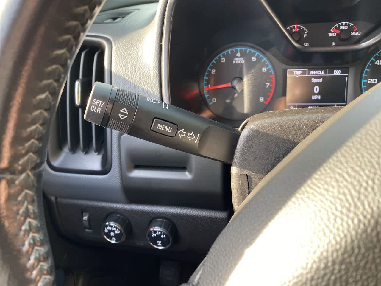 Used 2015 Chevrolet Colorado Z71 AWD/4WD image 23