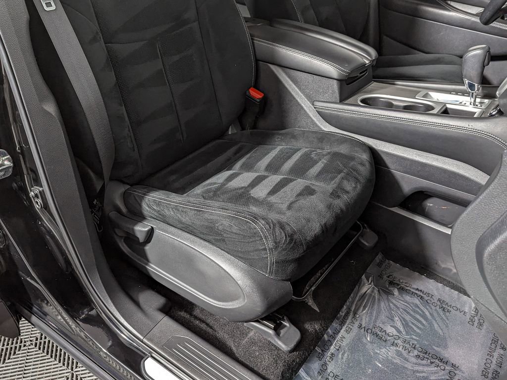 Used 2018 Nissan Murano S image 31