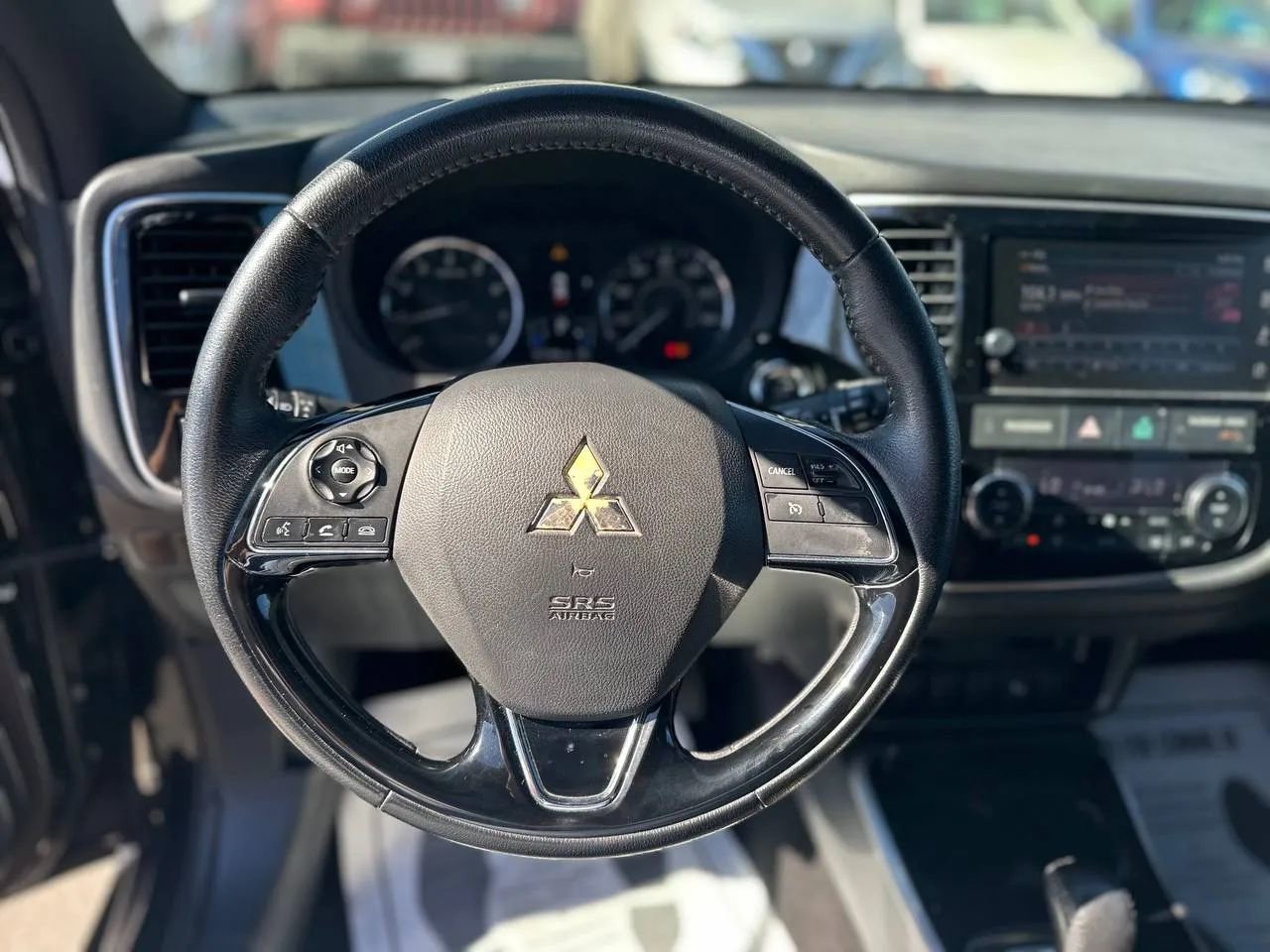 Used 2018 Mitsubishi Outlander LE image 50