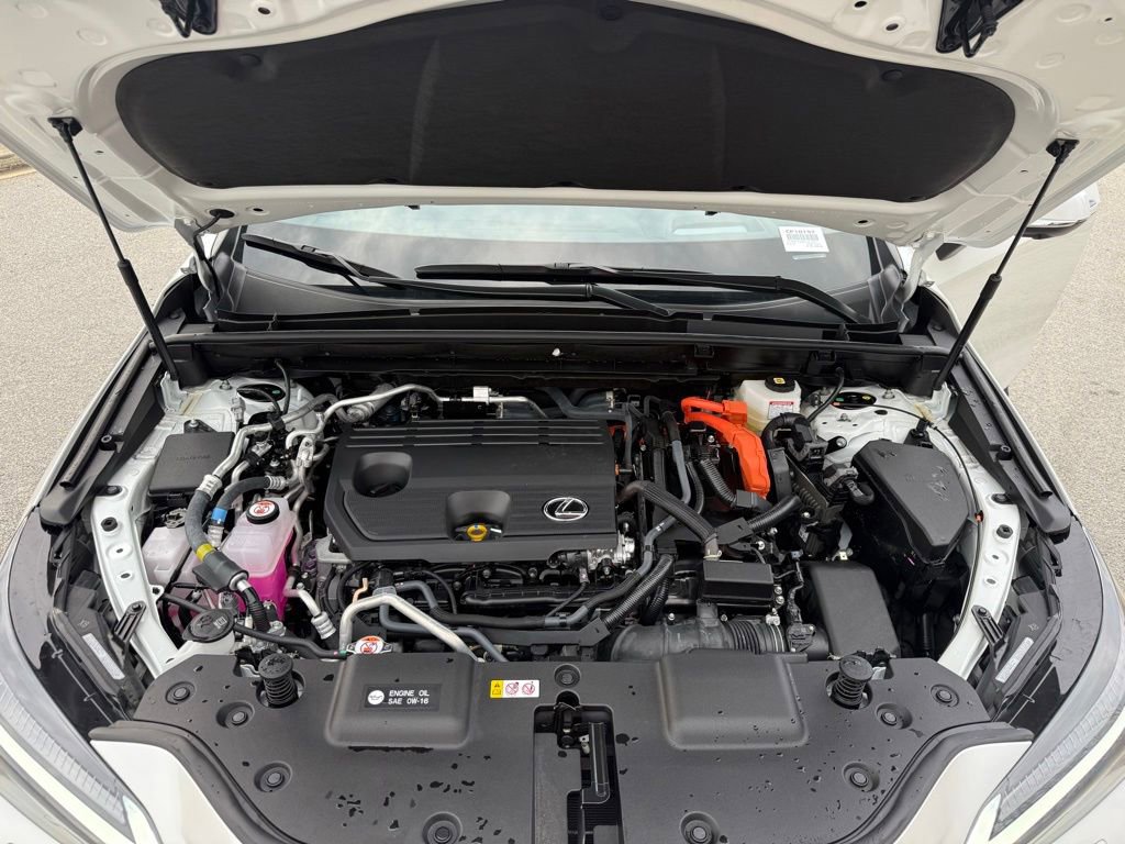 Certified 2025 Lexus NX 450h+ AWD w/ Luxury Package image 18