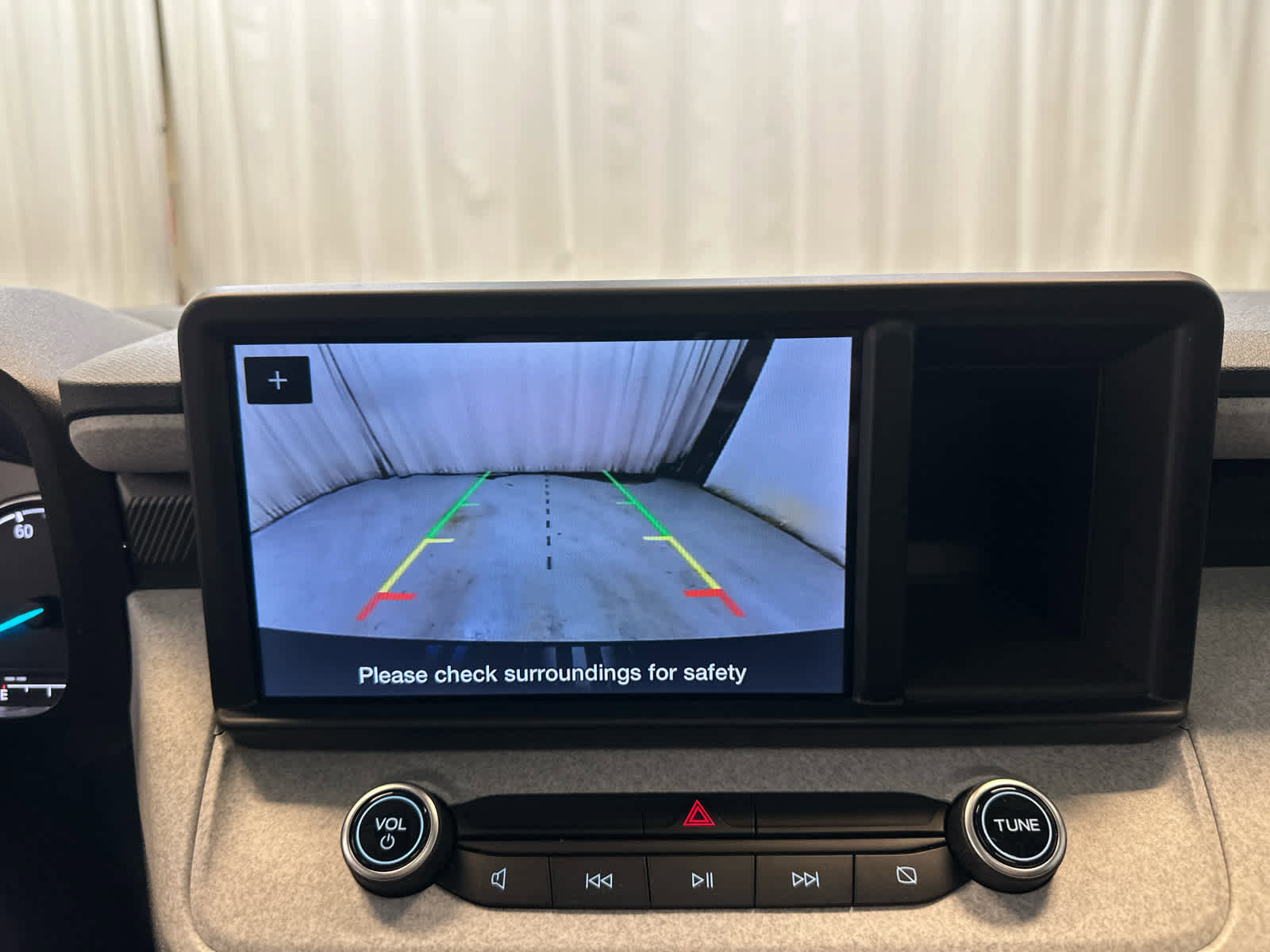 Used 2022 Ford Maverick XLT w/ Equipment Group 300A Standard image 16