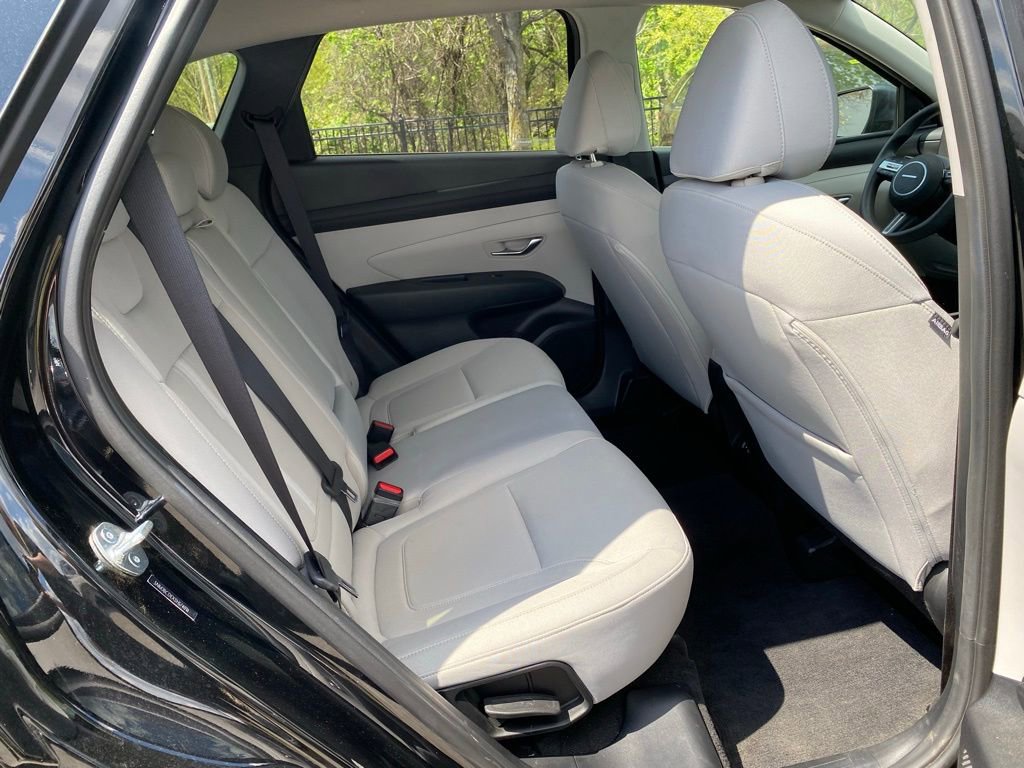 Certified 2025 Hyundai Tucson SEL AWD/4WD image 28