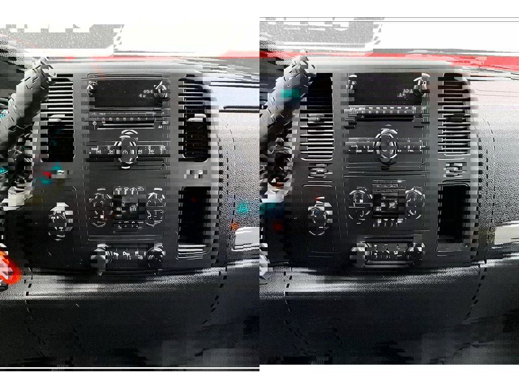 Used 2012 Chevrolet Silverado 2500 LT w/ Interior Plus Package image 7