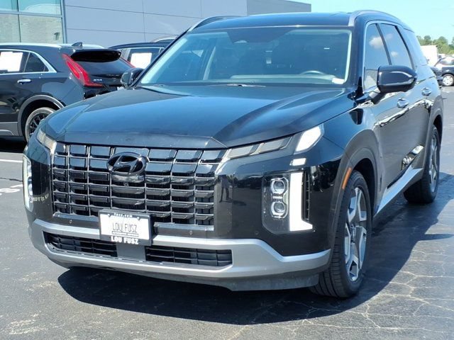 Used 2023 Hyundai Palisade SEL w/ Premium Package AWD/4WD image 2