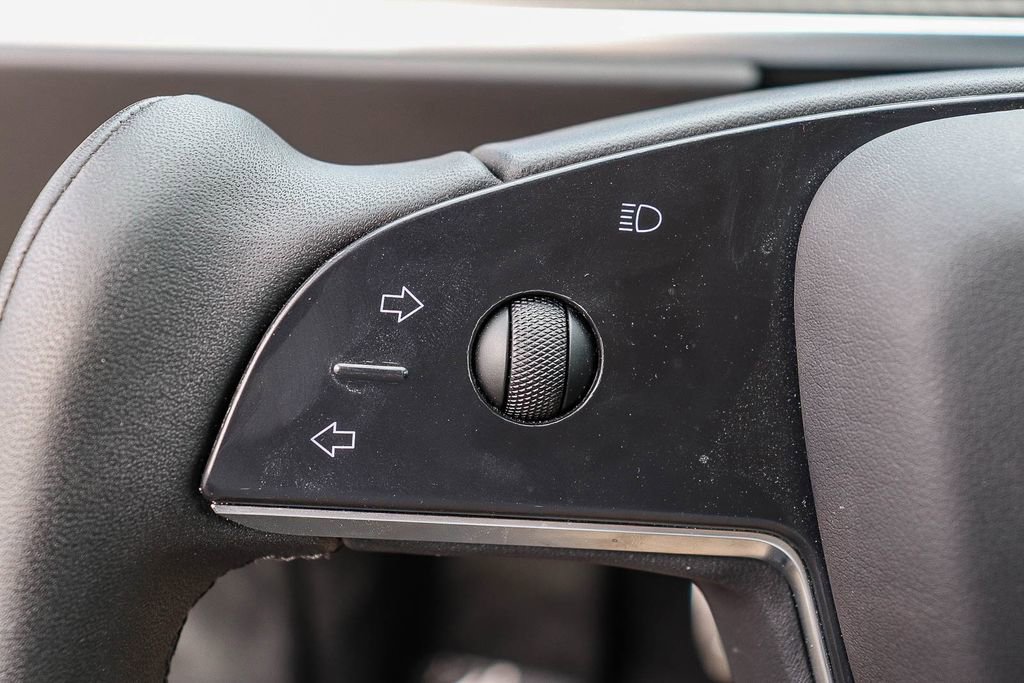 Used 2021 Tesla Model S Plaid image 20