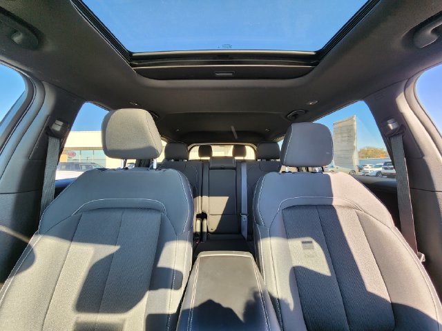 Used 2025 Jeep Grand Cherokee L Laredo w/ Luxury Tech Group I AWD/4WD image 19