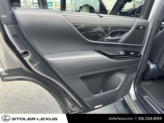 Used 2023 Lexus LX 600 4WD w/ Appearance Package image 21