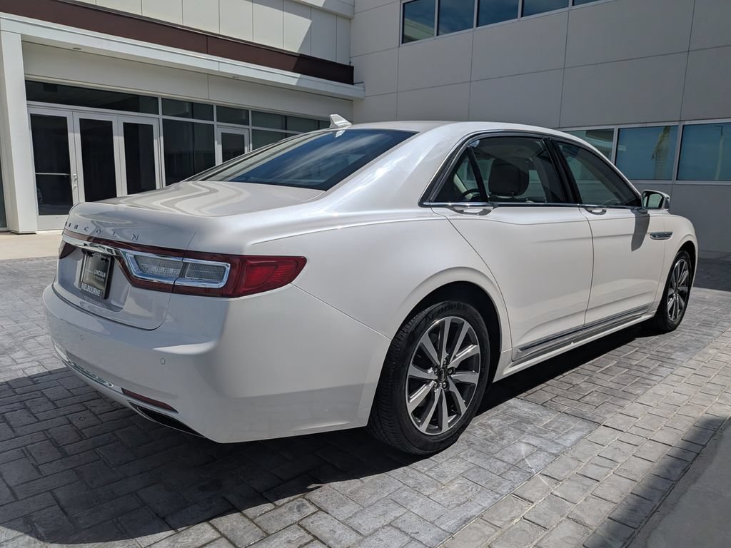 Used 2019 Lincoln Continental Premiere FWD image 6