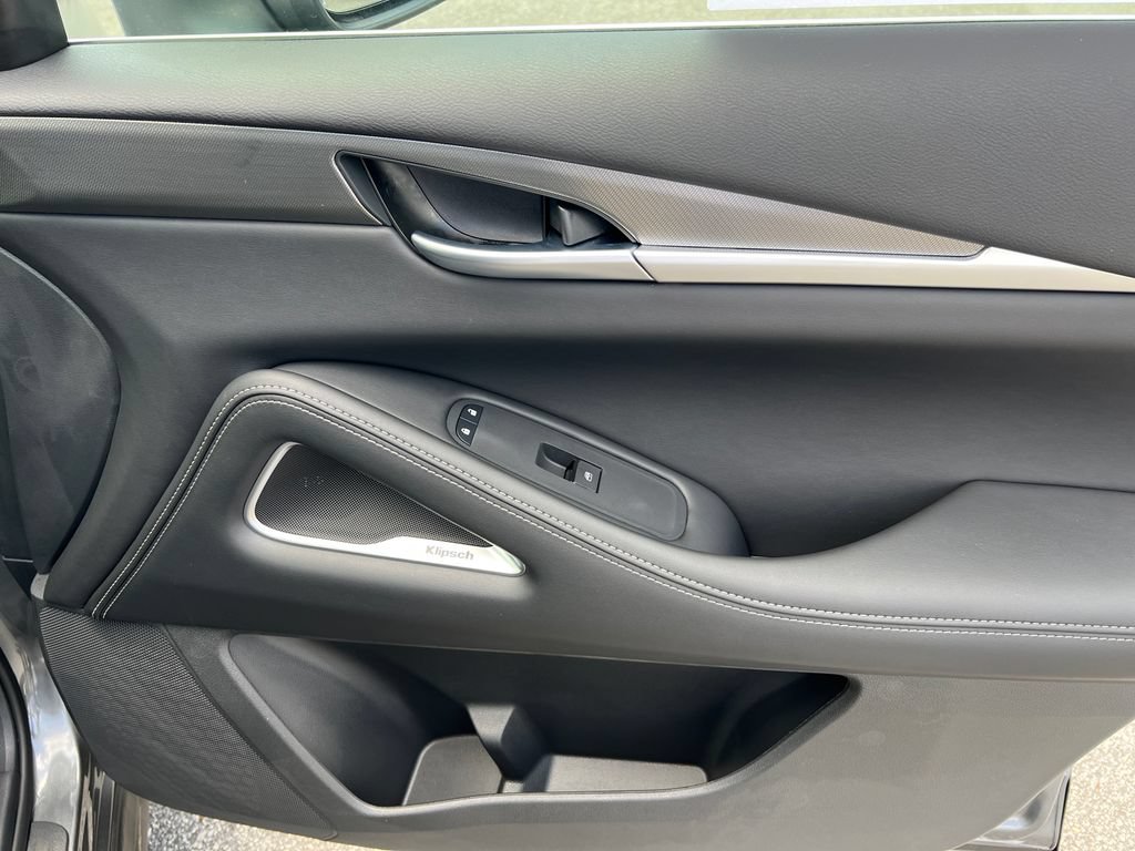 New 2027 INFINITI QX60 Luxe w/ Cargo Package FWD image 17