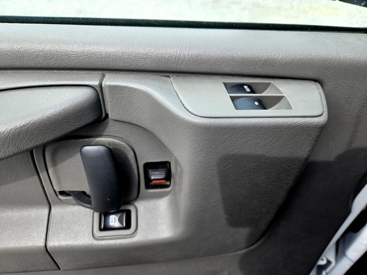 Used 2014 Chevrolet Express 1500 LT w/ LT Preferred Equipment Group image 13