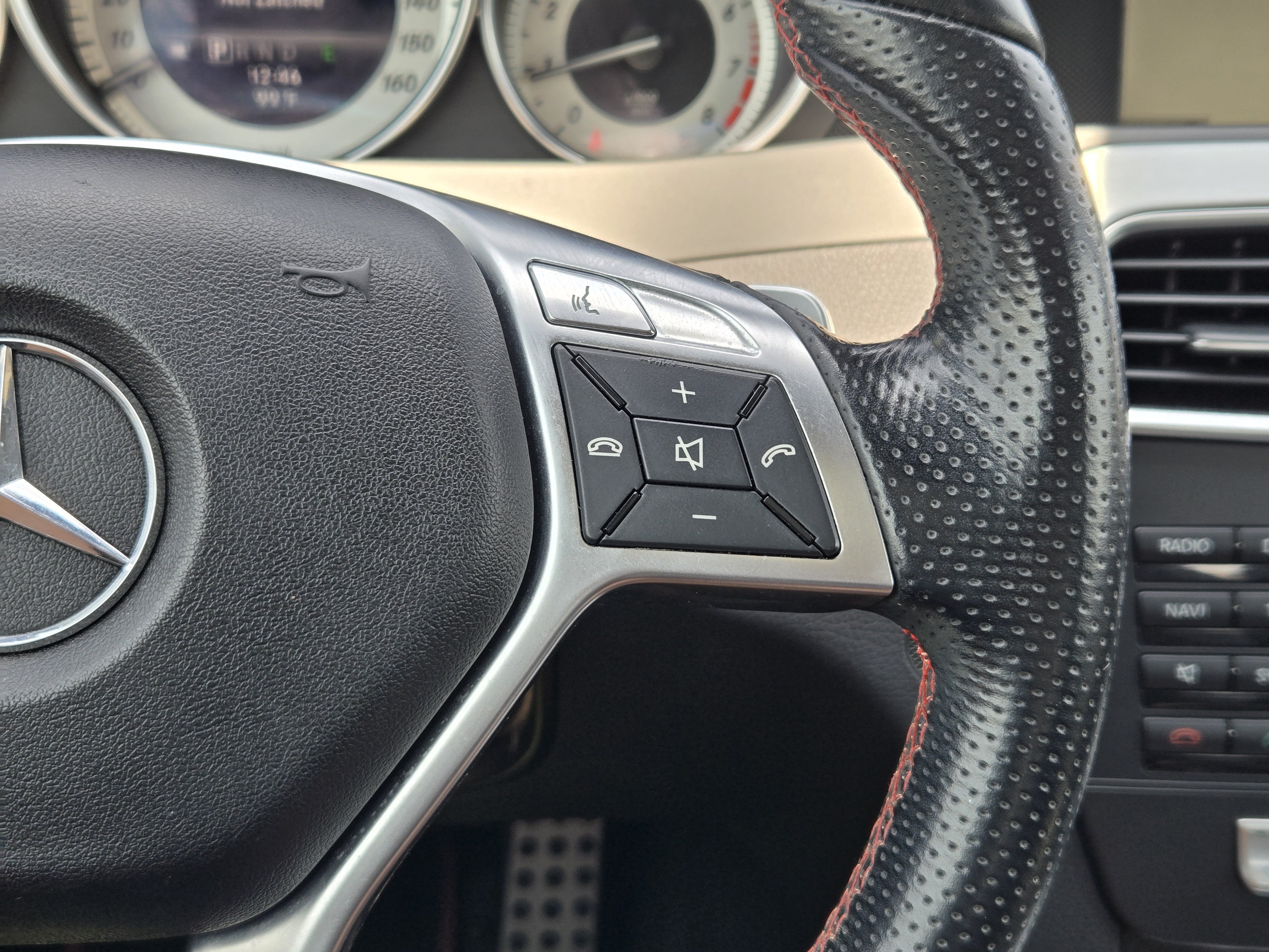 Used 2013 Mercedes-Benz C 250 Coupe image 36