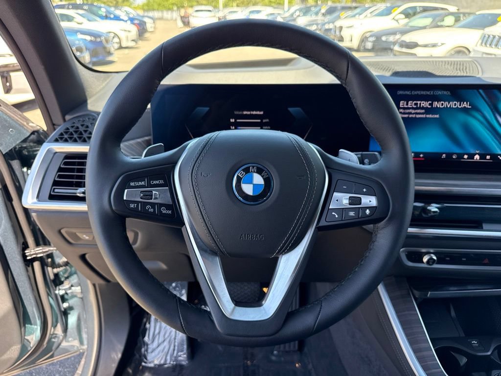 Used 2026 BMW X5 xDrive50e w/ Climate Comfort Package AWD/4WD image 24