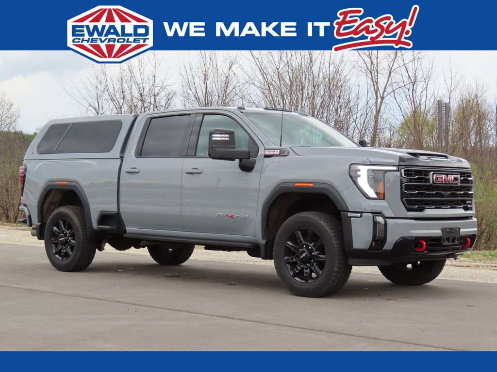 Used 2024 GMC Sierra 2500 AT4 w/ AT4 Preferred Package image 1
