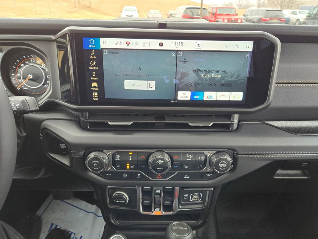 Used 2025 Jeep Gladiator High Tide image 23