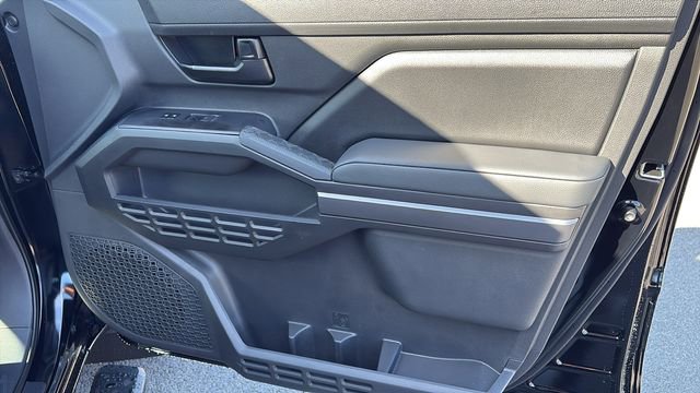 New 2025 Toyota Tacoma SR5 image 30