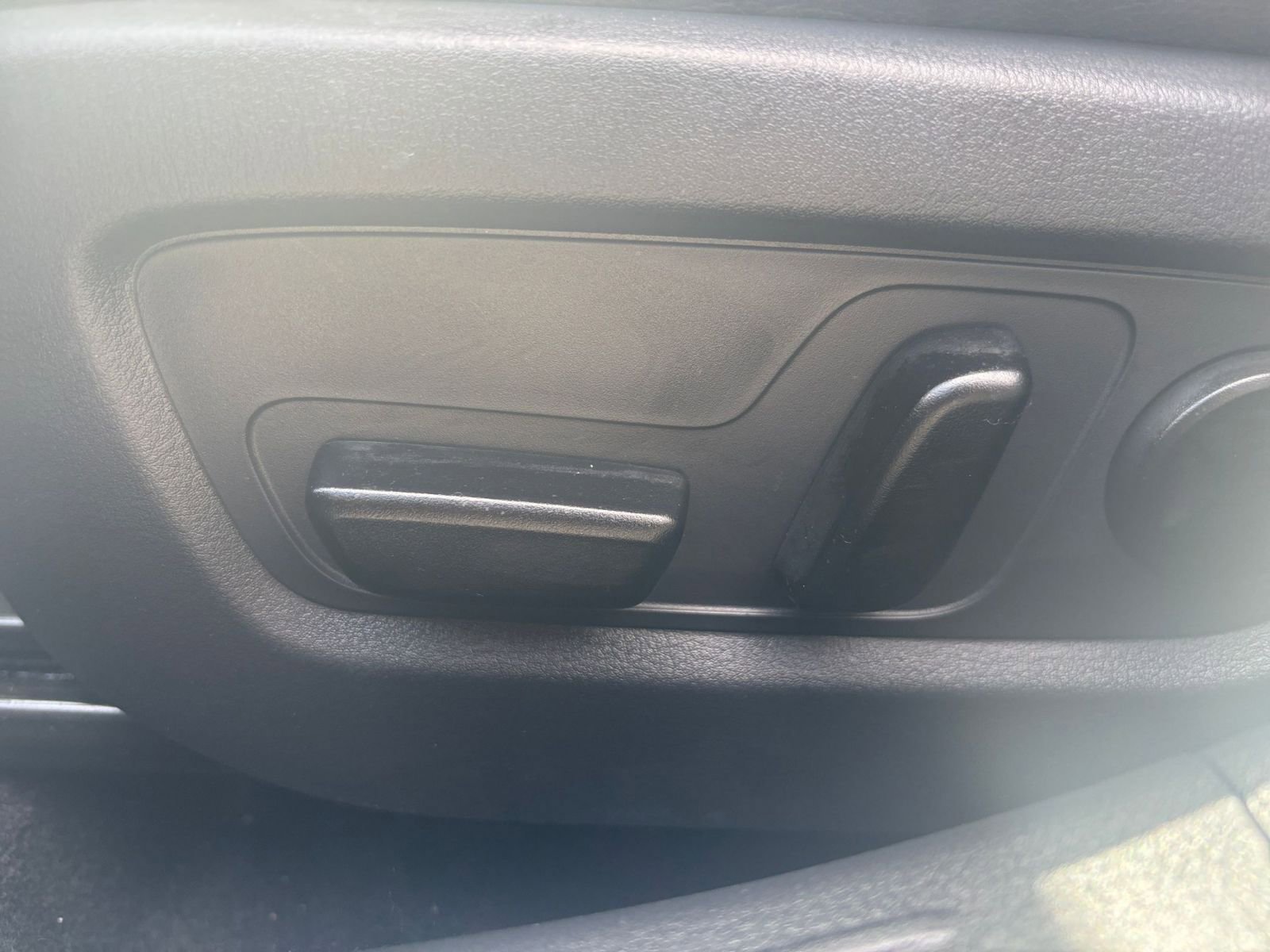 Used 2025 MAZDA CX-50 2.5 Hybrid w/ Premium Plus Pkg image 22