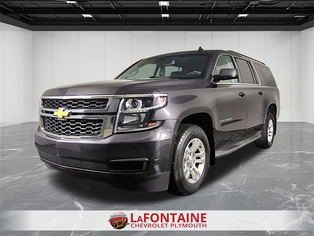 Used 2015 Chevrolet Suburban LT image 4