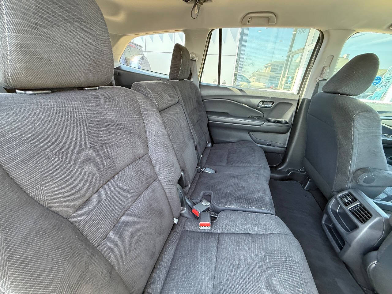 Used 2018 Honda Pilot LX image 14
