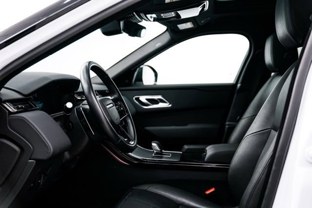 Used 2025 Land Rover Range Rover Velar Dynamic SE image 10