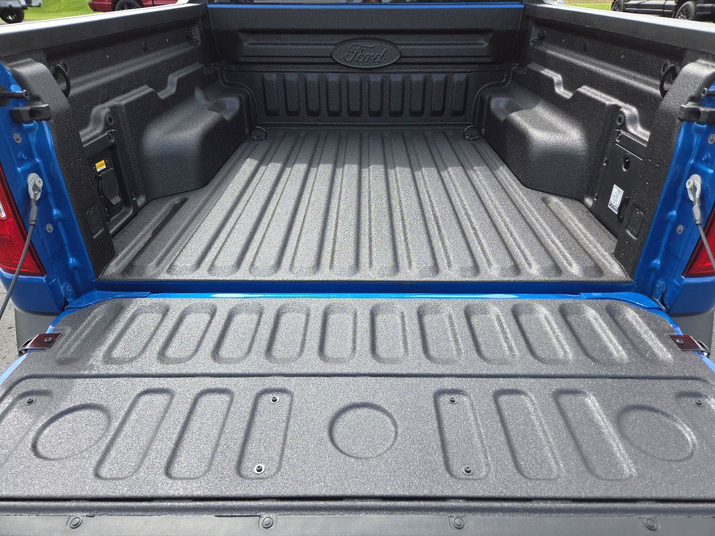 New 2026 Ford Maverick XLT w/ XLT Luxury Package AWD/4WD image 15
