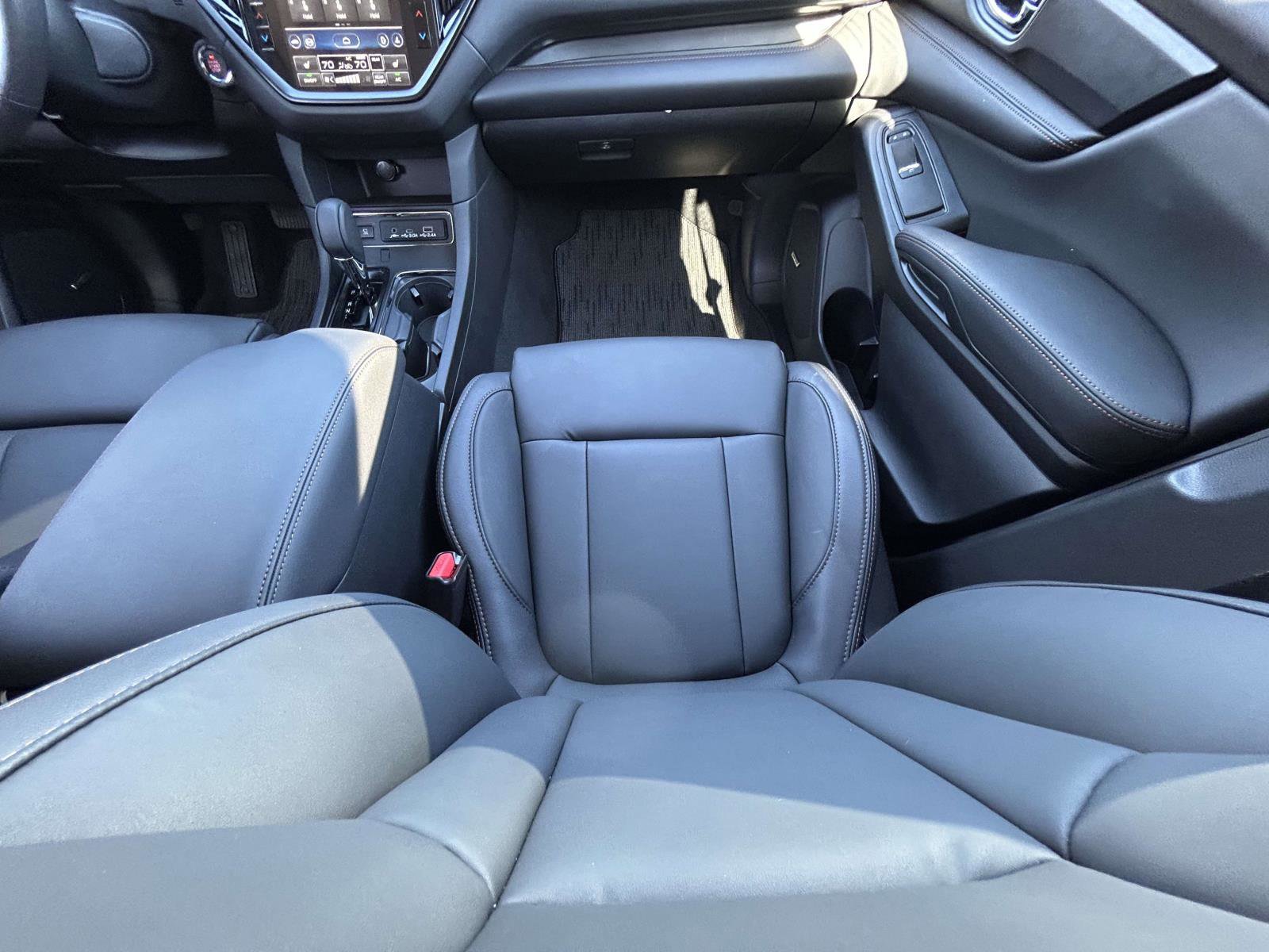 Used 2025 Subaru Ascent Bronze Edition image 15