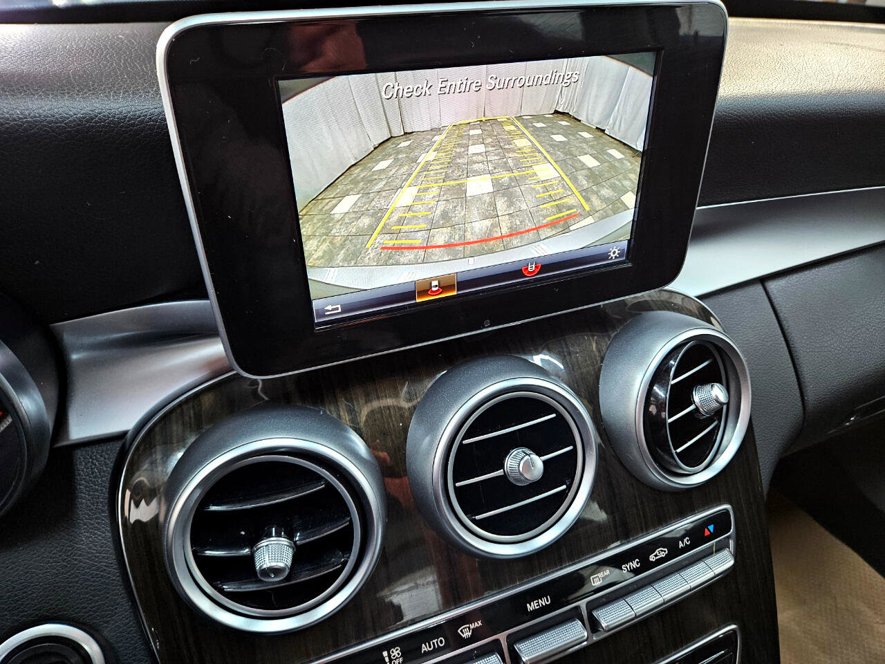 Used 2015 Mercedes-Benz C 300 Sedan image 23