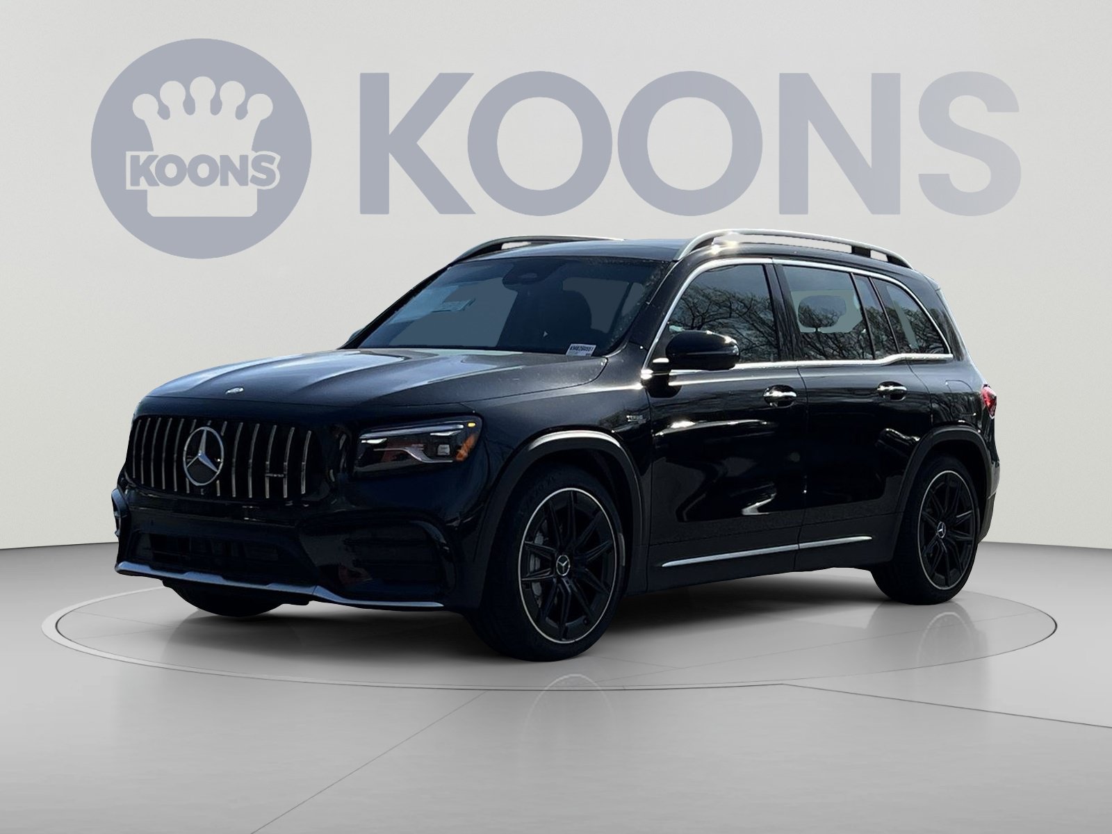 New 2026 Mercedes-Benz GLB 35 AMG 4MATIC image 1