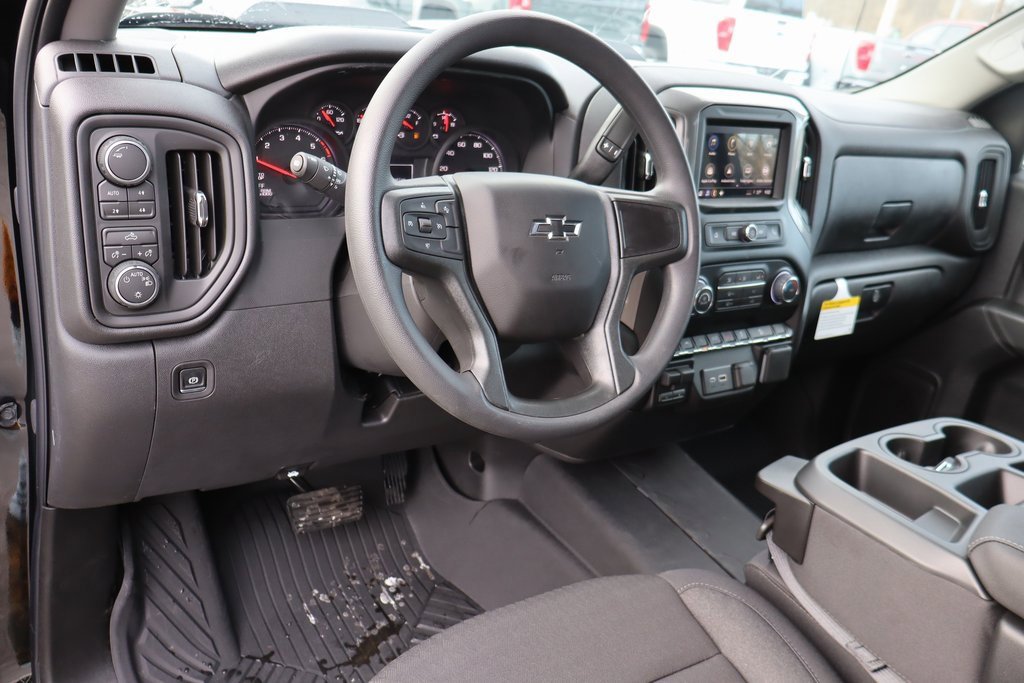 New 2026 Chevrolet Silverado 1500 Custom Trail Boss w/ LPO, Dark Essentials Package image 6