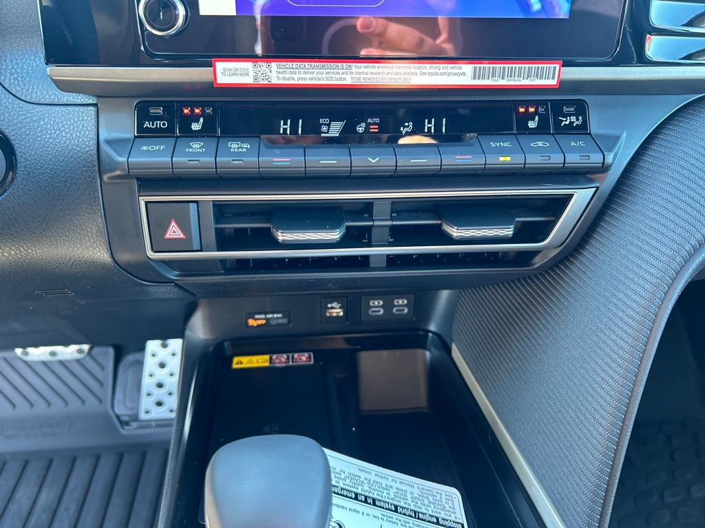 New 2026 Toyota Camry Hybrid image 31