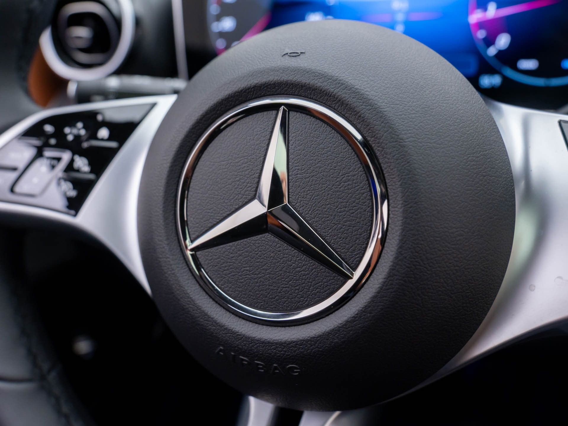 New 2026 Mercedes-Benz C 300 4MATIC Sedan image 25